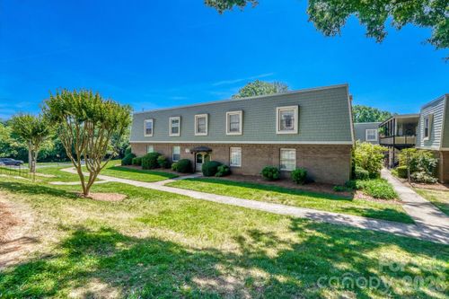b-2610 Park Rd, Charlotte, NC, 28209-1360 | Card Image