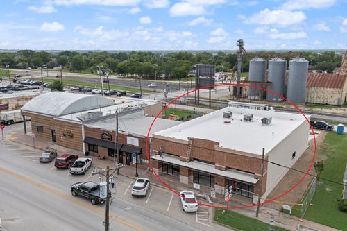 111 W Main St, Royse City, TX, 75189-3715 | Card Image