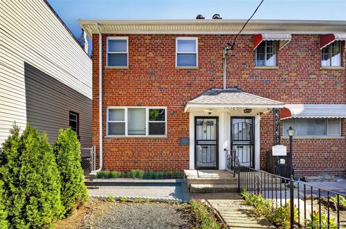 67-17 50th Ave, Woodside, NY, 11377-7501 | Card Image