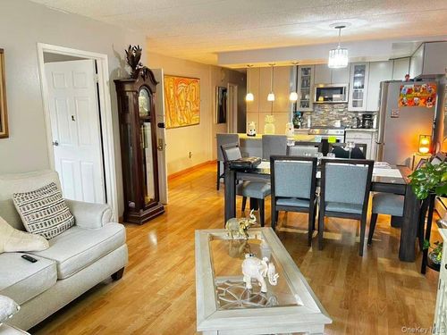 apt-d3-75 Parsons Blvd, Flushing, NY, 11366-1014 | Card Image