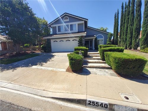 25540 Pembrook, Saugus, CA, 91350 | Card Image