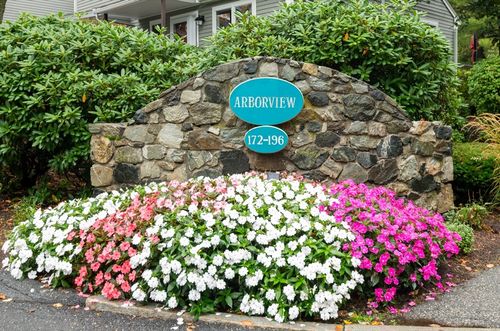 178-178 Bishops Forest Dr, Waltham, MA, 02452-8807 | Card Image