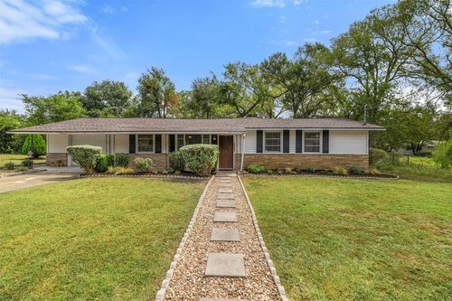 1803 Victoria Dr, Austin, TX, 78721-1247 | Card Image