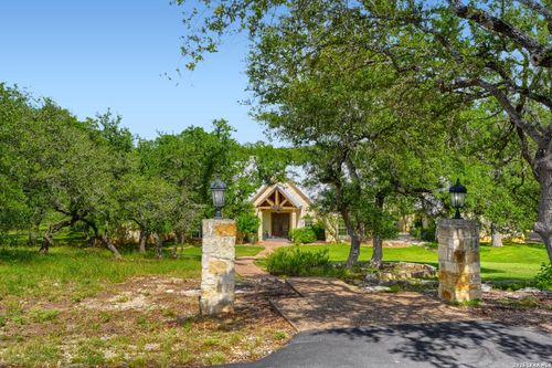 222 Winn Valley Dr, Wimberley, TX, 78676-5611 | Card Image