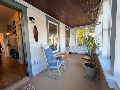 653 Main St, West Rutland, VT, 05777-4408 | Card Image