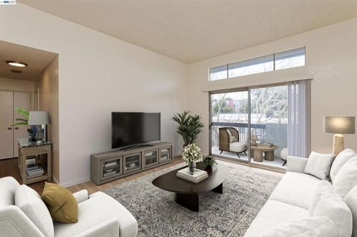 304-150 Pearl St, Oakland, CA, 94611-5505 | Card Image
