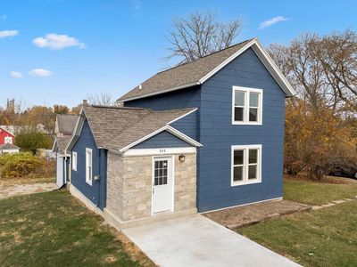 345 N Spring Street, House other with 3 bedrooms, 1 bathrooms and null parking in Columbus WI | Image 2