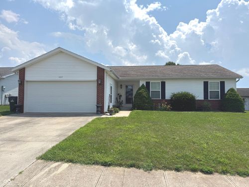 1667 Freedom St, Greensburg, IN, 47240-6633 | Card Image