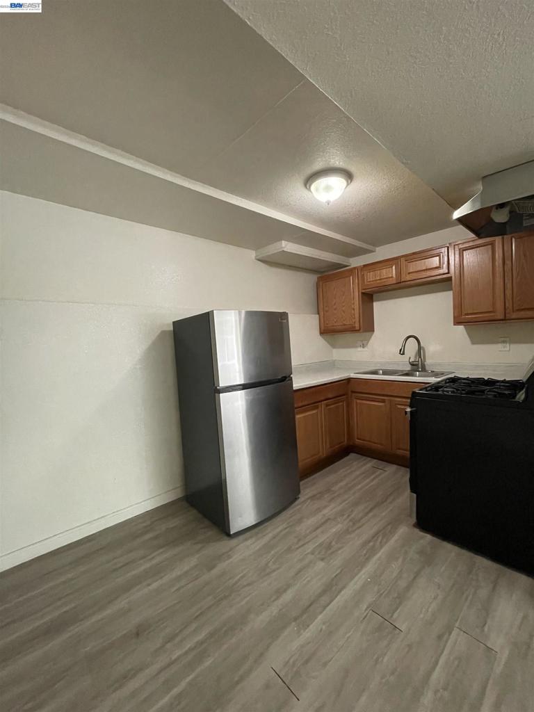 Residential Lease in Oakland 4