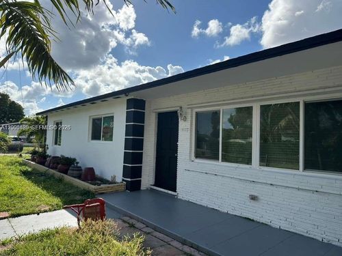 0-2458 Plunkett St, Hollywood, FL, 33020 | Card Image
