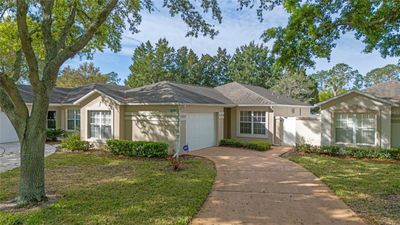 2095 Braxton Street, House other with 2 bedrooms, 2 bathrooms and null parking in Clermont FL | Image 3