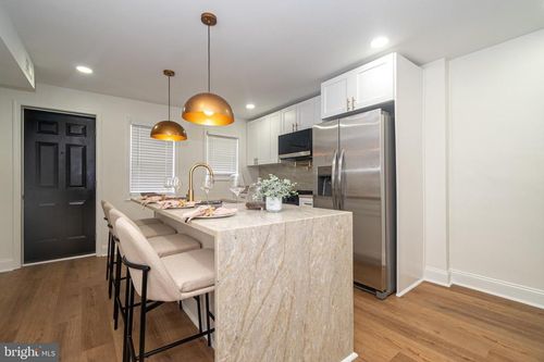 2560 Cecil Ave, BALTIMORE, MD, 21218-4819 | Card Image