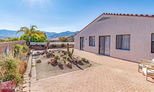 446 W Silvertip Rd, Tucson, AZ, 85737-3701 | Card Image