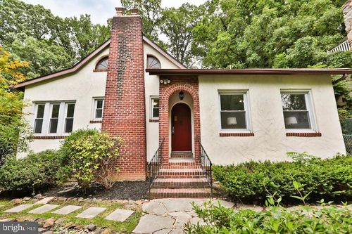 11 Gwynn Lake Dr, Gwynn Oak, MD, 21207-6015 | Card Image