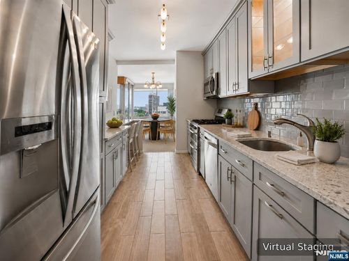 5 Horizon, Fort Lee, NJ, 07024 | Card Image