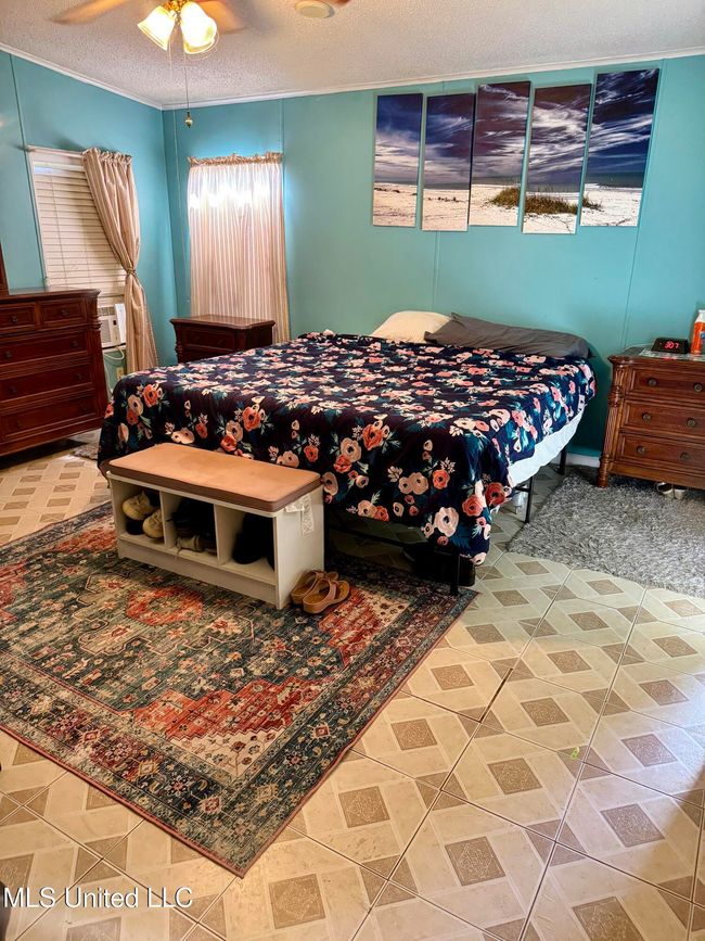 Master Bedroom | Image 35
