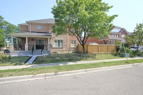 28 Egypt Dr, Brampton, ON, L6R2W3 | Card Image