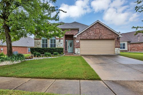 815 Mustang Dr, Fairview, TX, 75069-1996 | Card Image