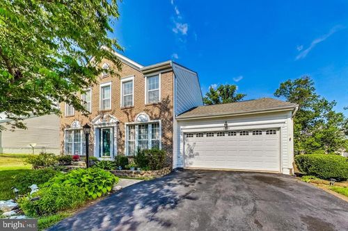 15385 Bevanwood Dr, WOODBRIDGE, VA, 22193-5712 | Card Image