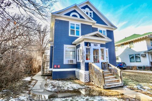 910 S Washington St, ABERDEEN, SD, 57401-9430 | Card Image