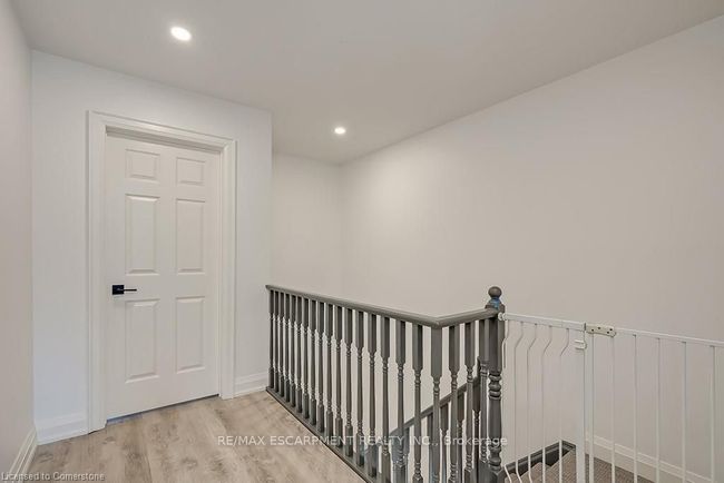 35 - 2022 Atkinson Dr, Condo with 3 bedrooms, 3 bathrooms and 1 parking in Burlington ON | Image 22