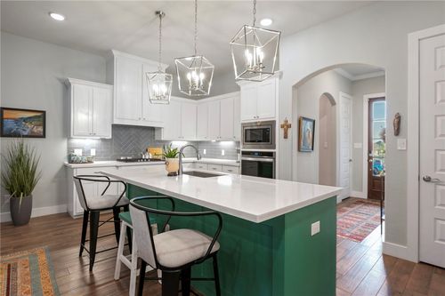 4022 Brownway Dr, College Station, TX, 77845-2202 | Card Image