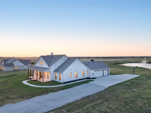10978 Gregory Rd, Sanger, TX, 76266-2100 | Card Image