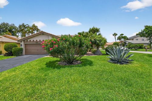 5743 Lakeview Mews Cir, Boynton Beach, FL, 33437-1514 | Card Image