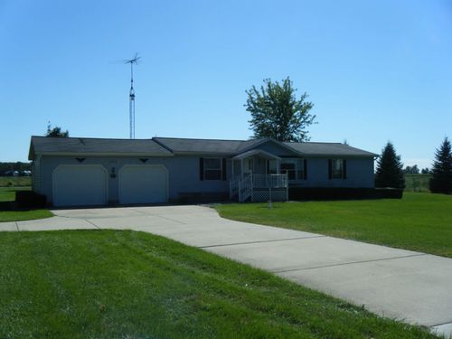 2900 W Dr S, Athens, MI, 49011-9353 | Card Image