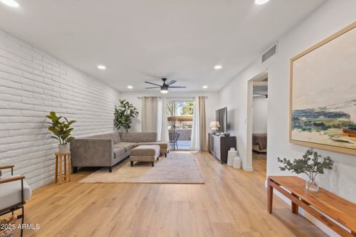 151-4354 N 82nd St, Scottsdale, AZ, 85251-2738 | Card Image