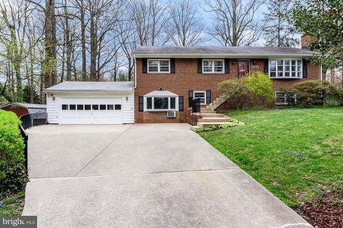 2271 Providence St, FALLS CHURCH, VA, 22043-3106 | Card Image