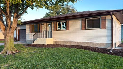 310 6th St, Columbus, NE, 68601-7179 | Card Image
