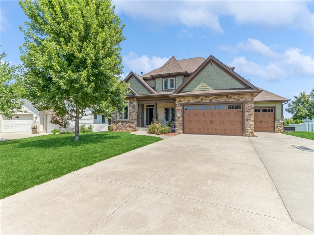 Ashley Pl, Johnston, IA 50131
