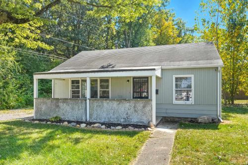 2304 Marcy Ln, Fort Wayne, IN, 46806-2586 | Card Image