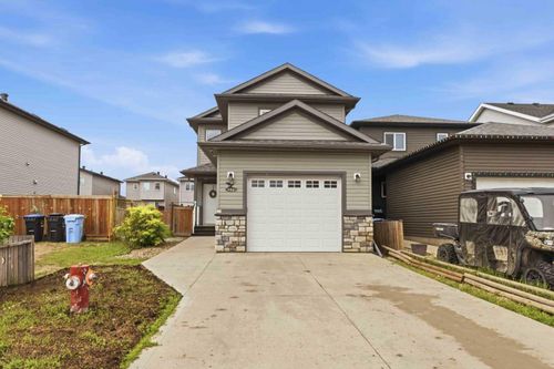 179 Aldergrove Ave, Fort Mcmurray, AB, T9J1E6 | Card Image