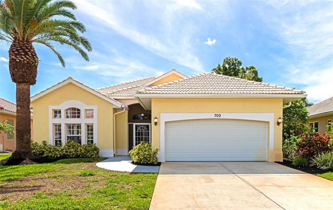 700 Silk Oak Drive, House other with 3 bedrooms, 2 bathrooms and null parking in Venice FL | Image 56