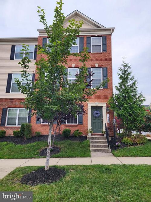 7029 Southmoor St, HANOVER, MD, 21076-2121 | Card Image