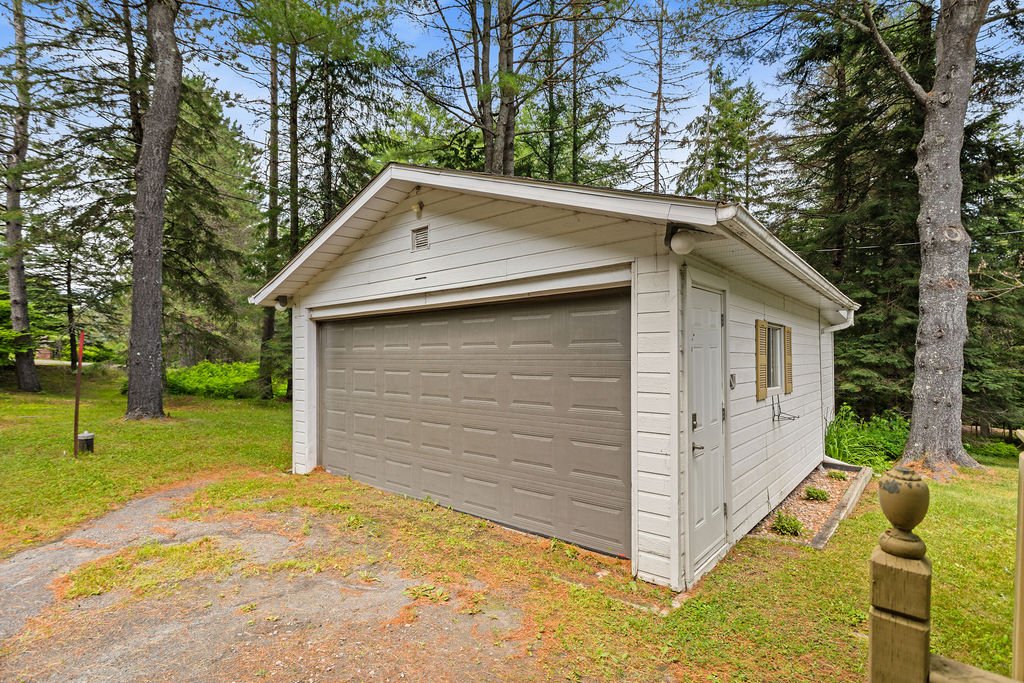 Residential in Saint-Sauveur 2