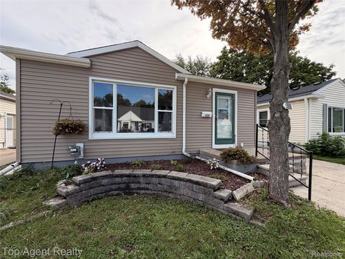 439 W Brockton Avenue, Madison Heights, MI, 48071 | Card Image