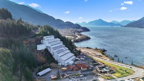 1140 Copper Dr, Britannia Beach, BC, V8B1J2 | Card Image