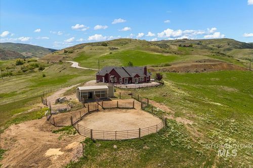 160 Summit Ridge Rd, Horseshoe Bend, ID, 83629-9003 | Card Image