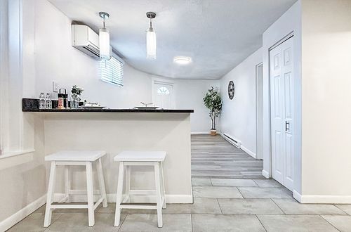 1-1 Nahant Ave, Revere, MA, 02151-3203 | Card Image