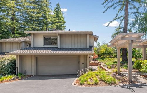 700 Sand Hill Cir, Menlo Park, CA, 94025-7104 | Card Image