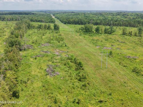 001 Reed Rd, Starkville, MS, 39759 | Card Image
