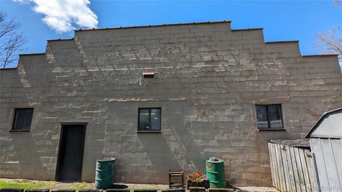 4444 Forest St, Leonard, MI, 48367-1932 | Card Image