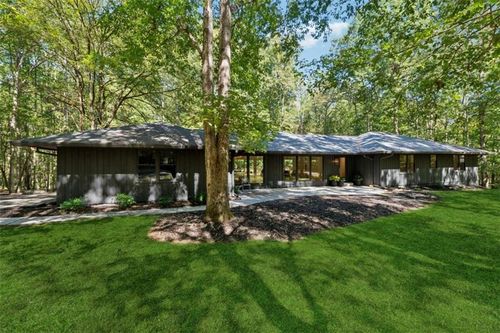 150 Melody Ln, Fayetteville, GA, 30215-5403 | Card Image