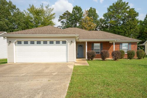 124 Colony Cir, Fort Oglethorpe, GA, 30742-3898 | Card Image