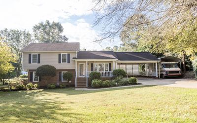 2075 Pine Needle Court, House other with 4 bedrooms, 2 bathrooms and null parking in Gastonia NC | Image 1