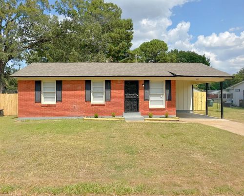 330 Granville Ave, Memphis, TN, 38109-4455 | Card Image