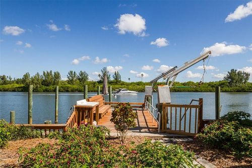 18521 Gulf Blvd, Indian Shores, FL, 33785-2009 | Card Image